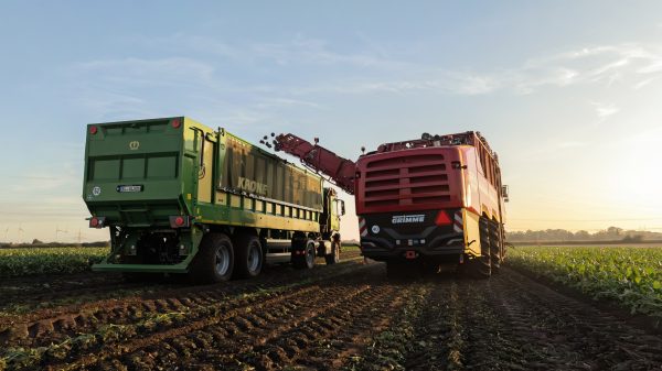 Krone GX 440 Plus universell avskubbervogn med 44 m³ lastevolum