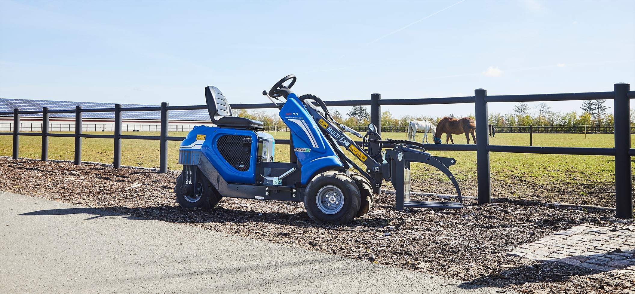 MultiOne 1.1 kompakt minilaster med Zero Turn manøvrerbarhet