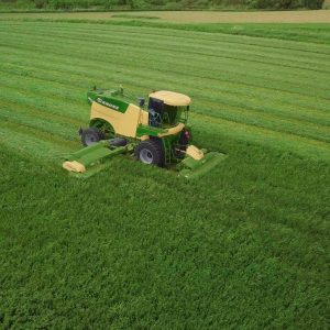 Krone Big M 450 med høy kapasitet og slåttekvalitet