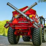 Bredal 6 meter spredeskrue for presis spredning av pulverkalk